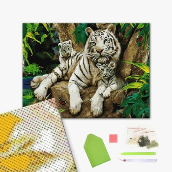 Алмазна мозаїка 40х50 - Сім'я білих тигрів