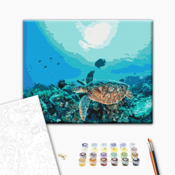 Черепаха в коралловом рифе