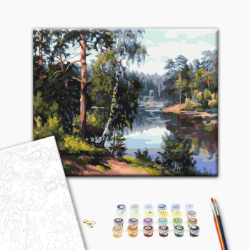 Живописное озеро в лесу