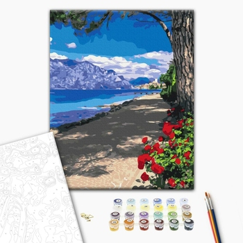 Живописная аллея