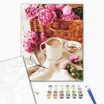 Пионы в корзине