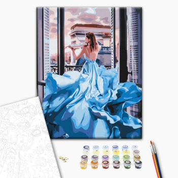 Девушка в платье