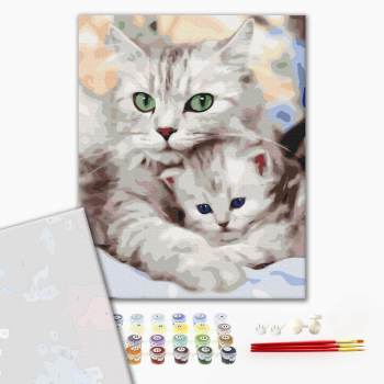 Мама кошка с котенком