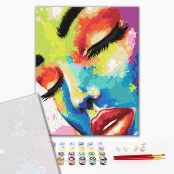 Жінка в барвах