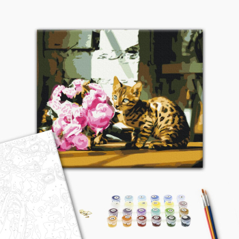 Пятнистый котик с цветами