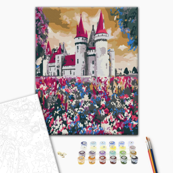 Замок среди полевых цветов